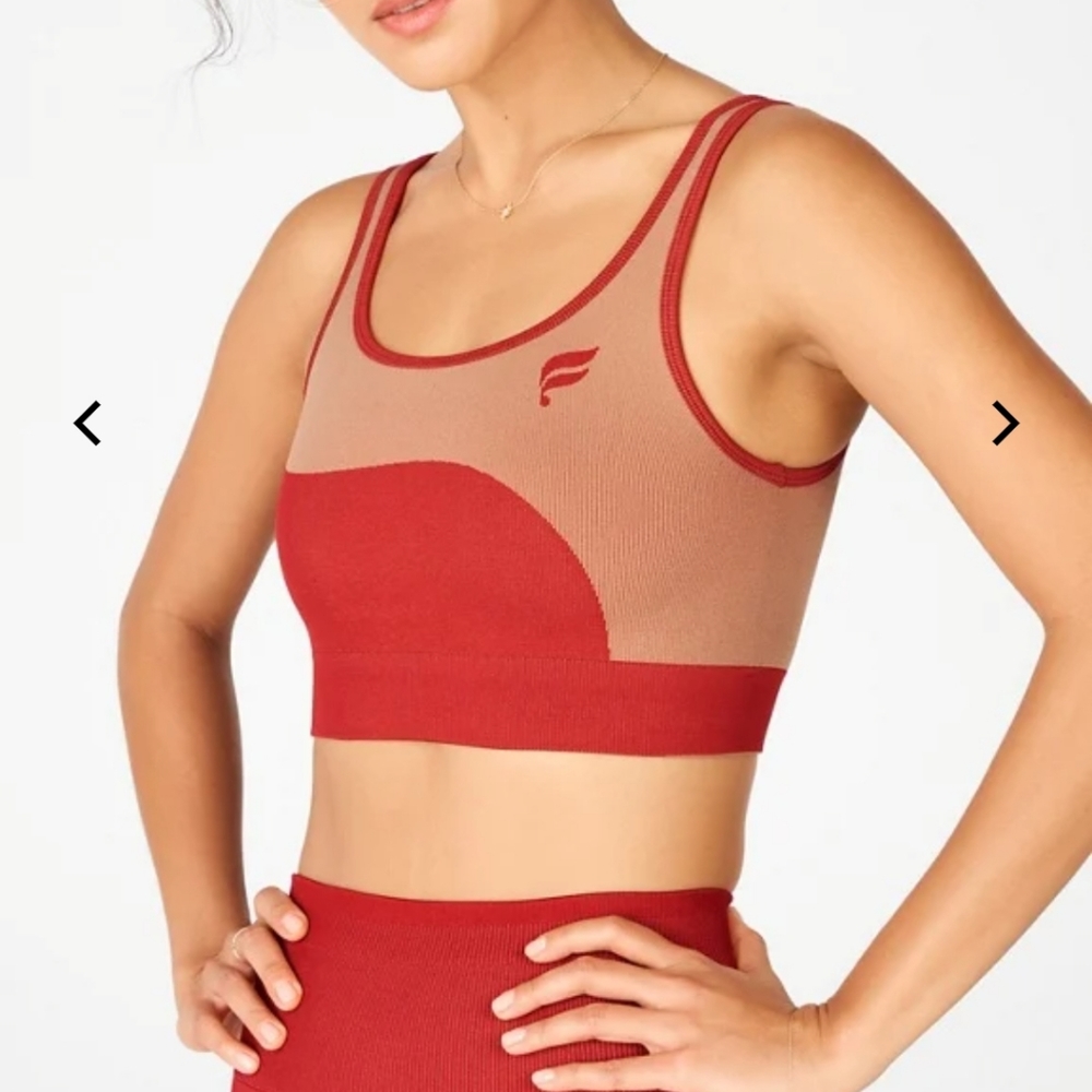Sunny Reversible Low Impact Sports Bra

Fabletics